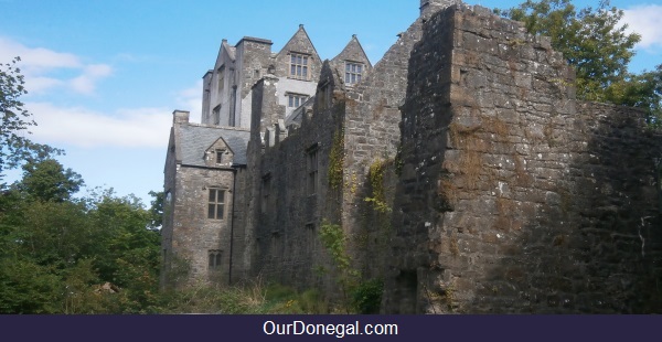 O'Donnell's Celtic Castle, Donegal Town, Showing Watchtower Ruins In Foreground