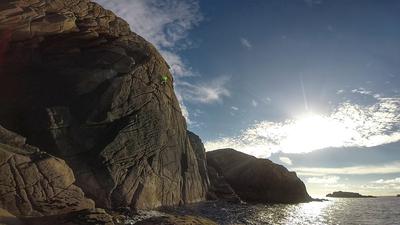 Climbing Traderg Wall Cruit Island